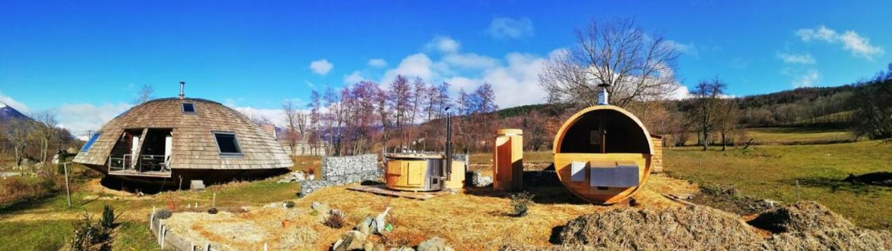 Au-Dela Des Nuages, Maison D'Hotes Insolite & Spa Aubessagne Zewnętrze zdjęcie