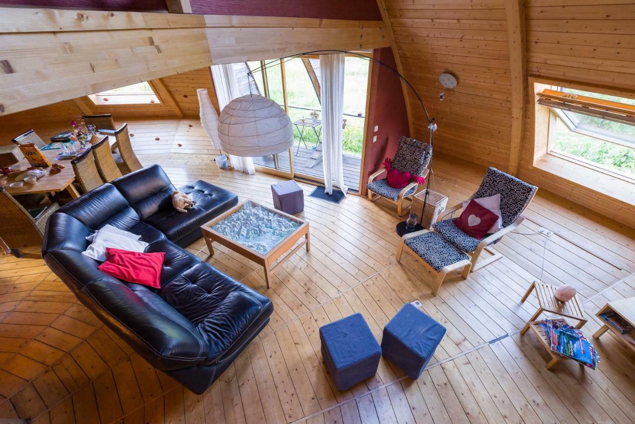 Au-Dela Des Nuages, Maison D'Hotes Insolite & Spa Aubessagne Zewnętrze zdjęcie